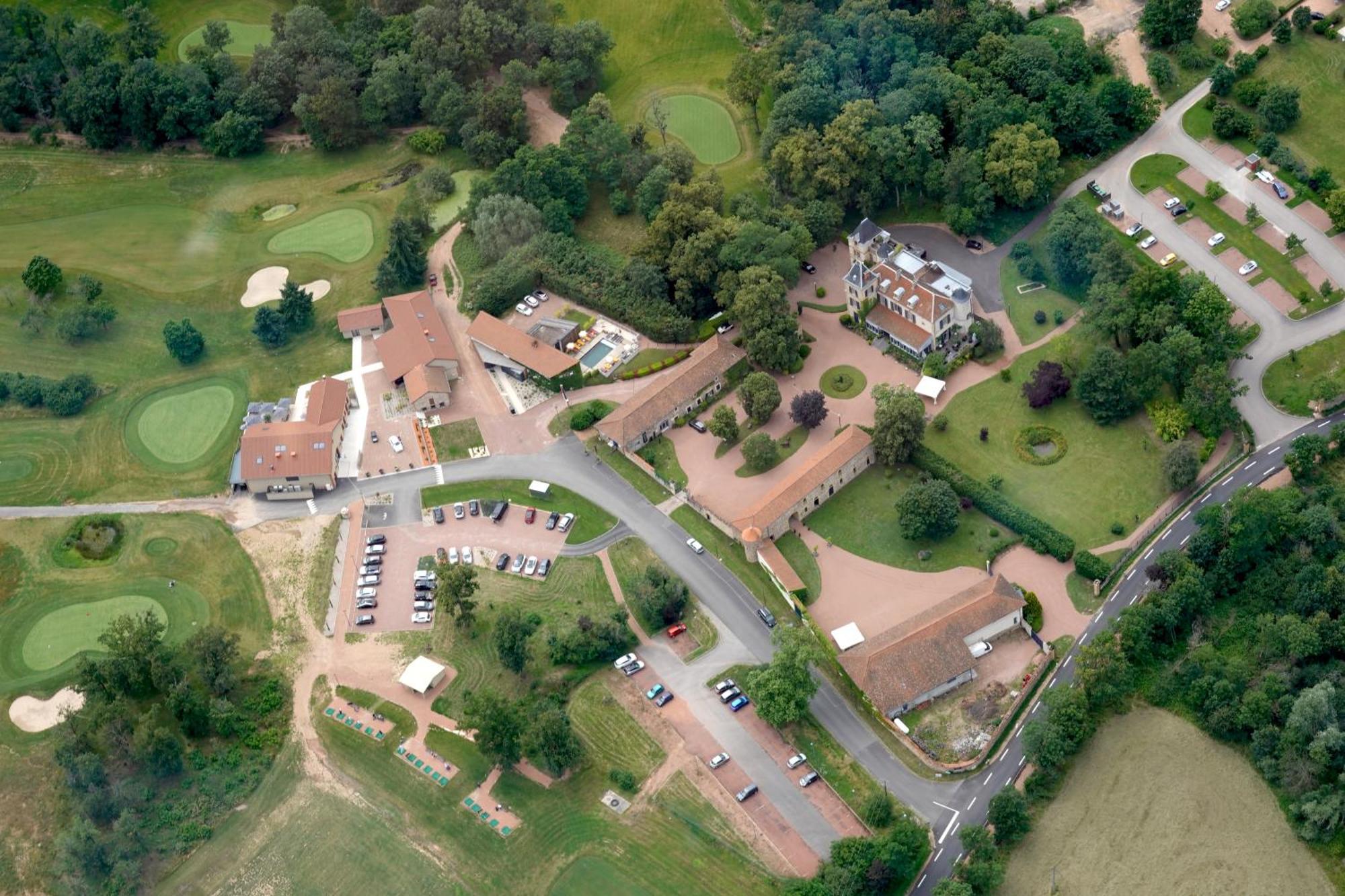 Chateau De Champlong Table Hotel **** Golf & Spa 维勒雷斯特 外观 照片